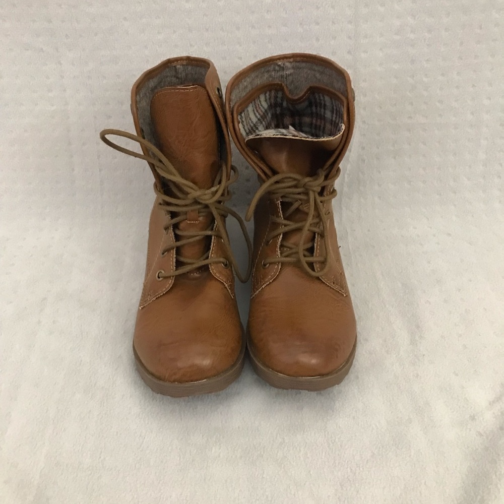 Nine West  Brown ankle botties  size 7 - Picture 3 of 6
